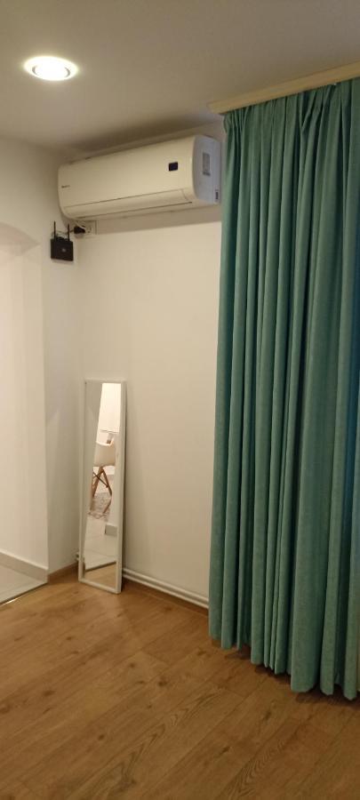 Theo House Apartment Sibiu Ngoại thất bức ảnh
